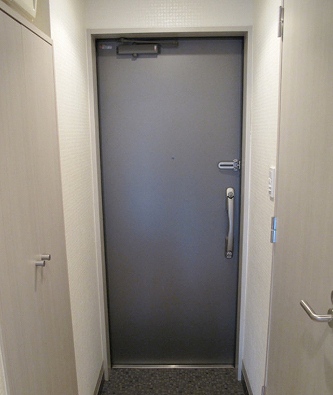 小金井市本町5丁目楽器可（グランドピアノ）マンション 玄関