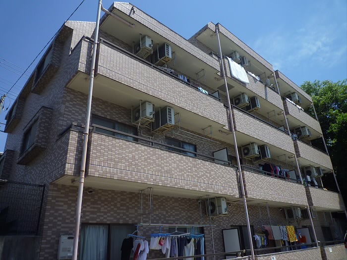 サンクーラム 外観