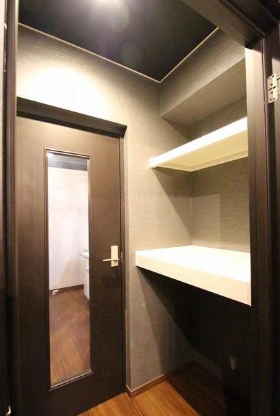 世田谷区上北沢5丁目楽器可(防音・弦楽器)マンション 収納