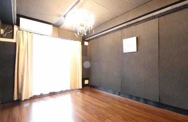 世田谷区上北沢5丁目楽器可(防音・弦楽器)マンション リビング