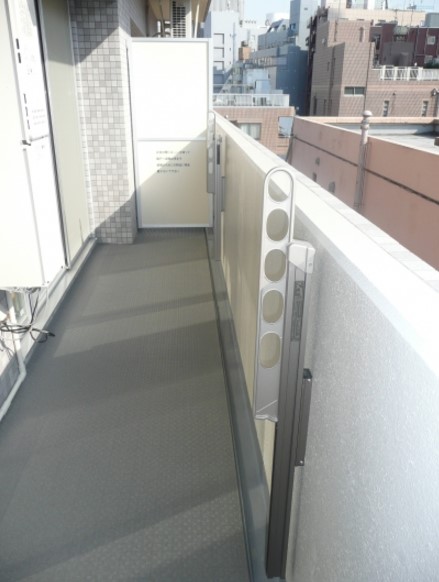 豊島区池袋2丁目楽器可（グランドピアノ・弦管楽器・声楽）マンション ベランダ