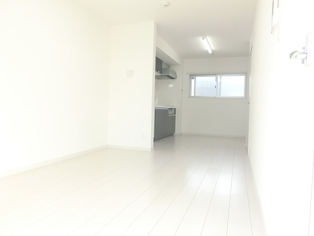 リブリ・ラウレア リビング