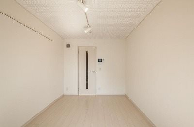 目黒区八雲4丁目楽器可(防音・24時間演奏・グランドピアノ・弦・管楽器・声楽)マンション リビング