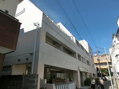 豊島区長崎4丁目(防音・弦・管打楽器・声楽)マンション ベランダ
