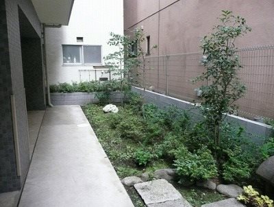 豊島区池袋2丁目楽器(グランドピアノ・弦・管楽器・声楽)マンション エントランス