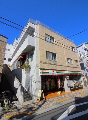 練馬区小竹町1丁目楽器可（グランドピアノ・弦木管楽器）女性限定マンション 外観
