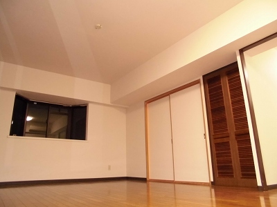 板橋区赤塚新町1丁目楽器可（ピアノ・弦楽器）マンション リビング