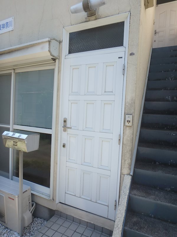 パルハウス東神奈川 玄関