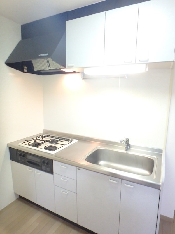 エミネンス湘南Ⅵ キッチン