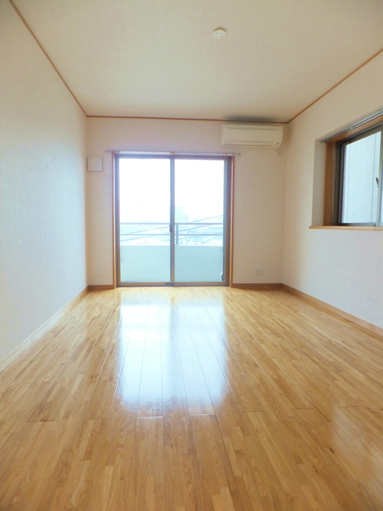 フォルトゥーナ リビング