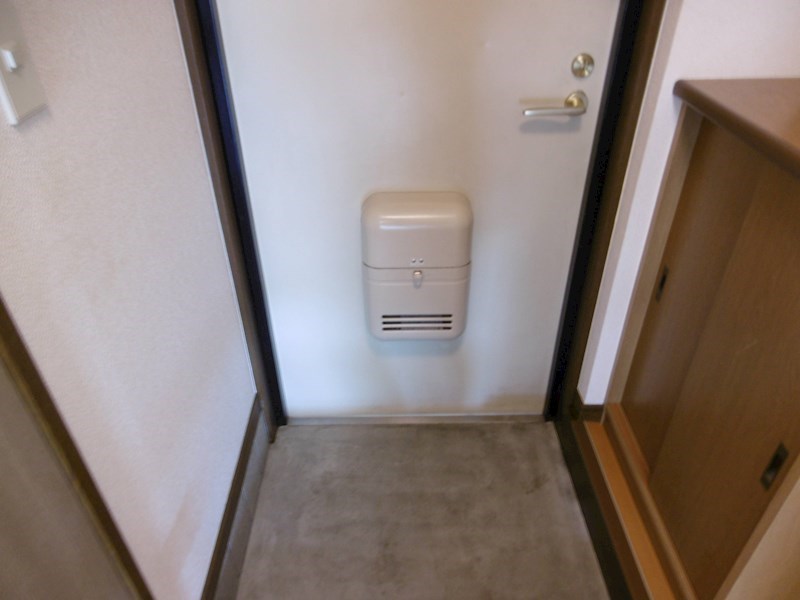 クレール三輪 玄関