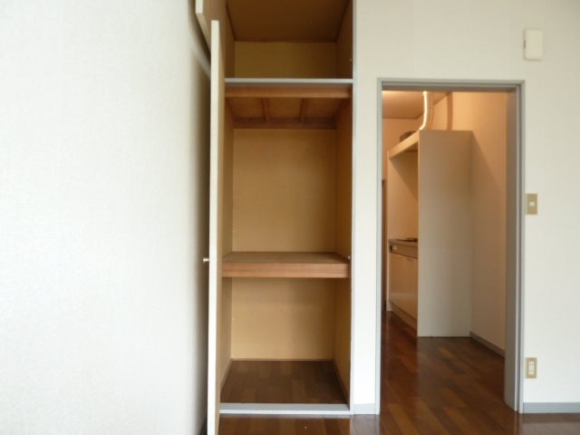 メゾンやました ベッドルーム