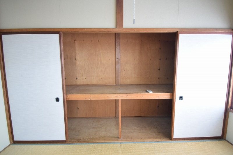 砺波アパート 収納