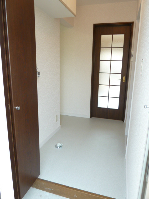 メゾンドリーム1号館 玄関