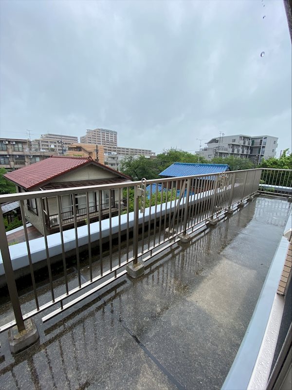 リア・コンフォート ベランダ