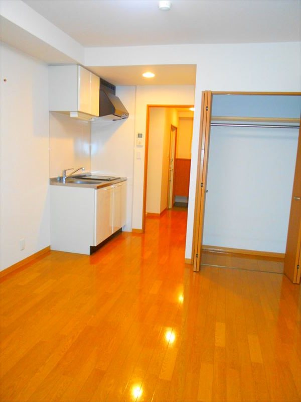 フェスシントミ リビング