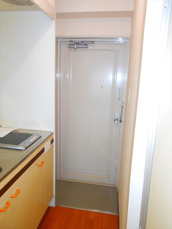 ハイツＦＭＴ 玄関