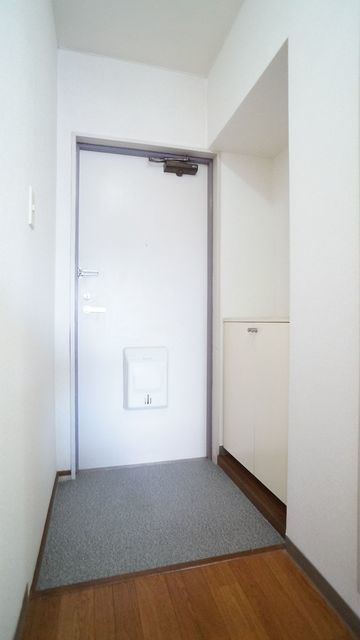 リバティベル 玄関