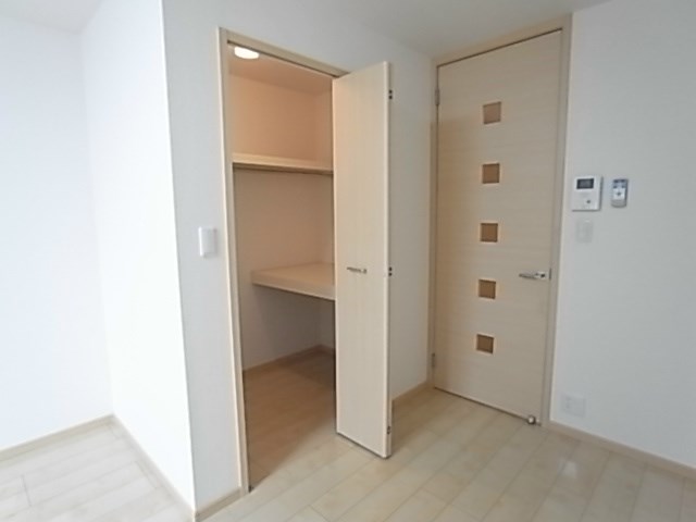 ハイエスト　シャロル その他3