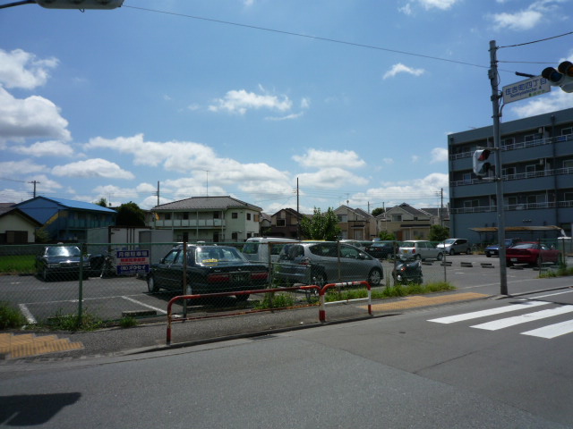 山嵜四谷駐車場 外観
