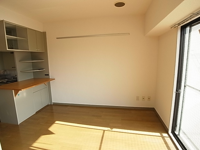 ジュネパレス新松戸第16 ベッドルーム