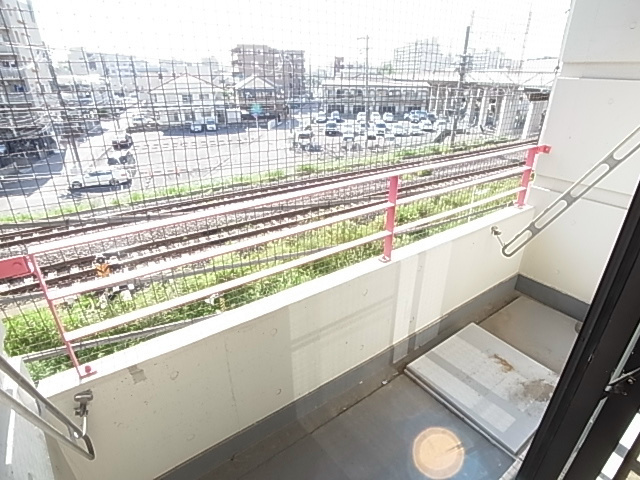 ジュネパレス新松戸第16 ベランダ