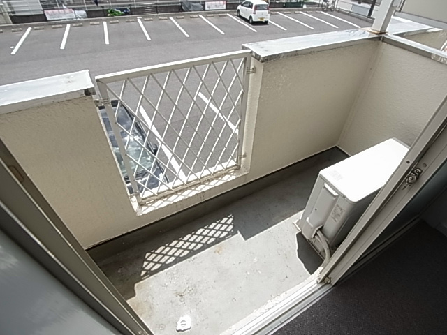 ジュネパレス新松戸第11 ベランダ