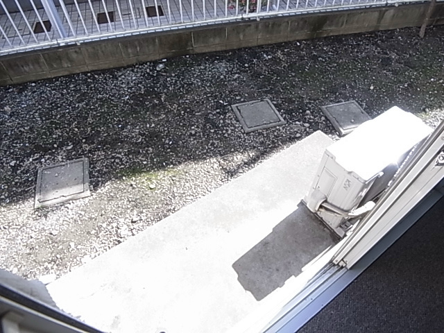 ジュネパレス新松戸第12 ベランダ