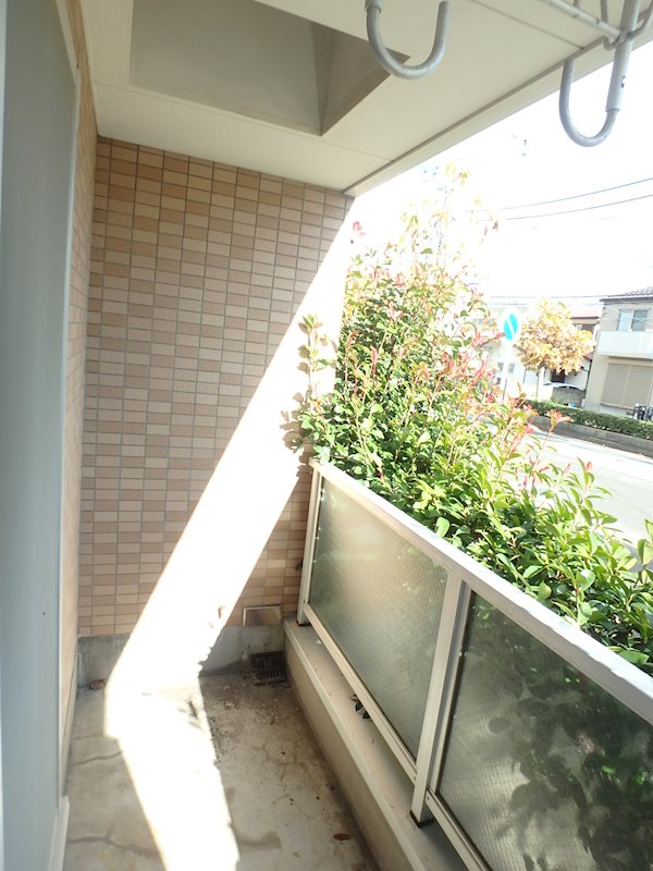 maison KAZ ベランダ