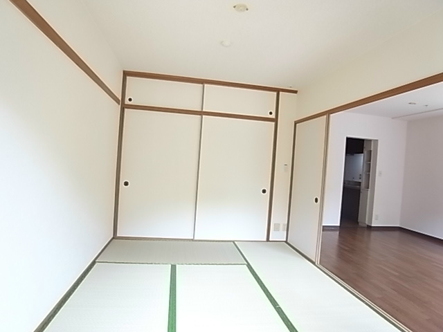 ベッドルーム