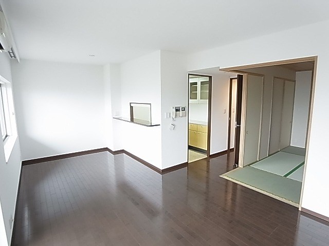 パークスカイタワー・松戸 リビング