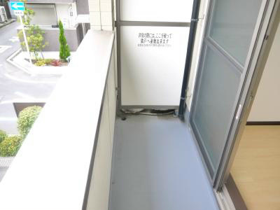 モンサント旭町 ベランダ
