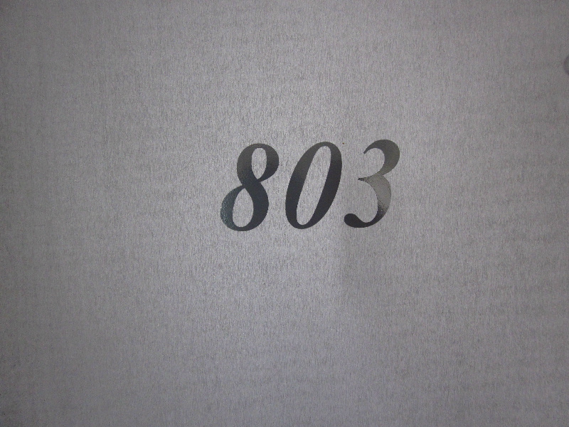 エムグランジュ 玄関