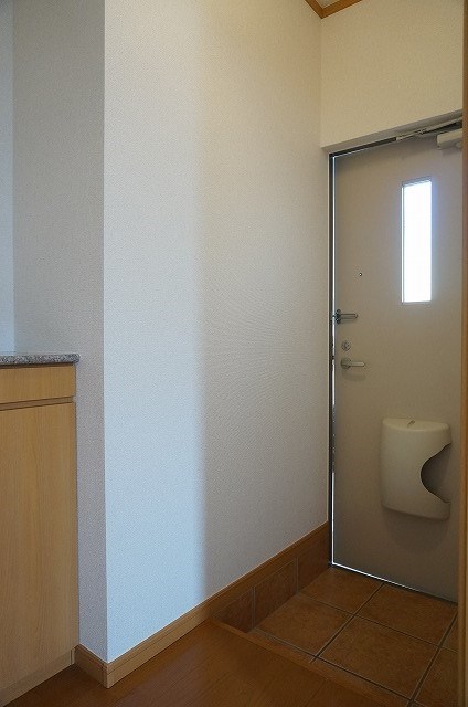 アルバスター 玄関