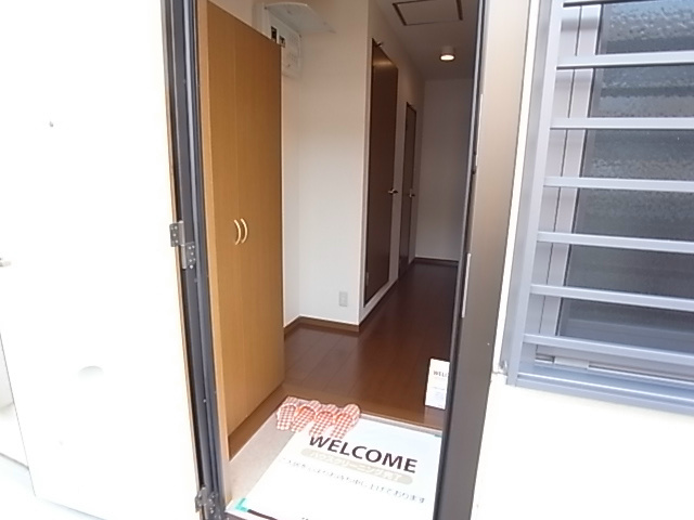 コモド八ヶ崎Ａ 玄関