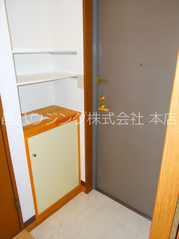 ゴールドコート豊玉 玄関