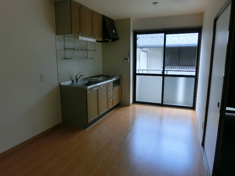 ハイカムール上桂 リビング