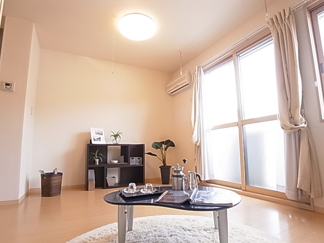 エピナールラフィネ ベッドルーム