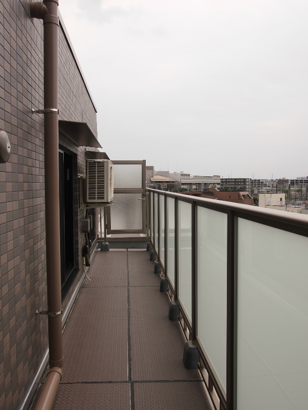 ルーブル川崎中丸子 ベランダ