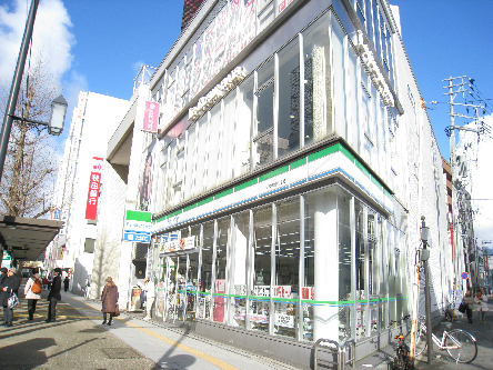 BUENA万代1丁目 コンビニ