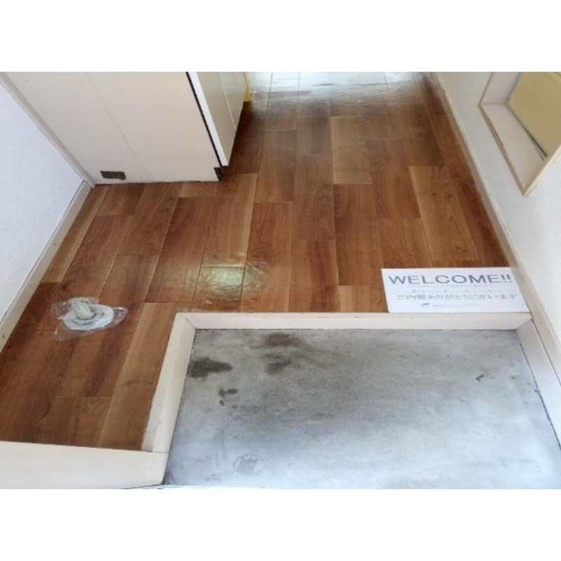 キャピタル上本郷 玄関