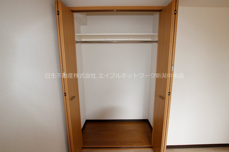 BUENA西堀前通一番町 収納