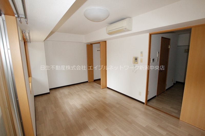 BUENA西堀前通一番町 ベッドルーム
