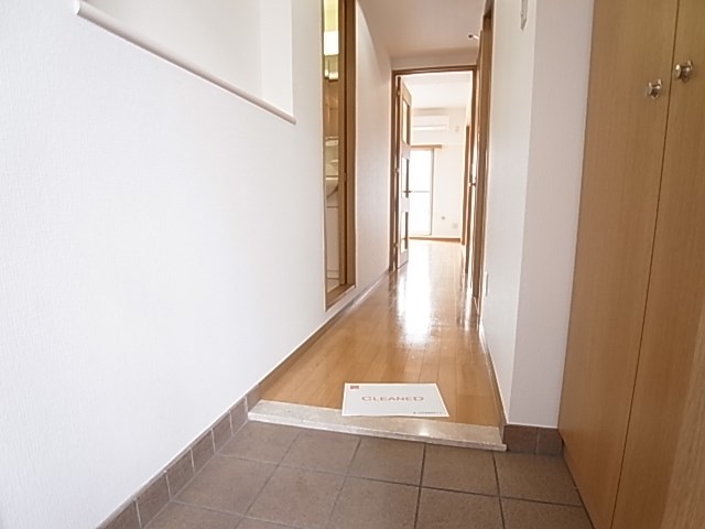 パインエクセレント 玄関