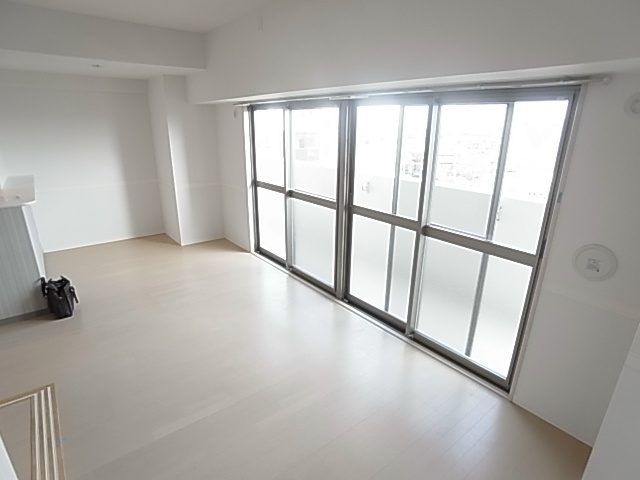 コンフォリア北小金 リビング