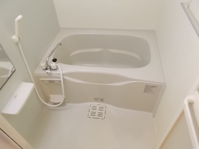 トスカーナ 風呂画像