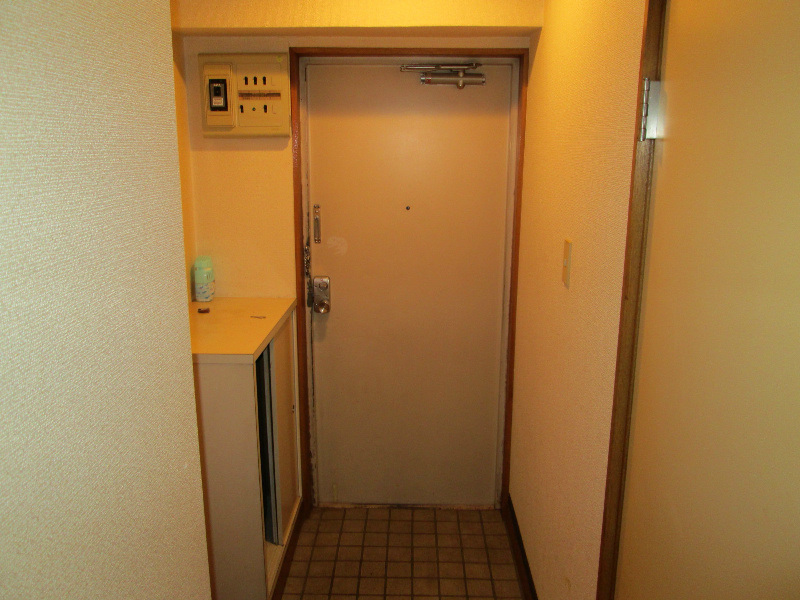 アーバンハイツ土志田 玄関