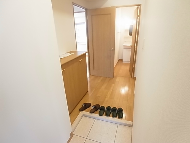 アーク松戸本町 玄関