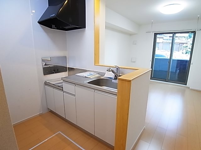 フェスティナ　レンテ キッチン