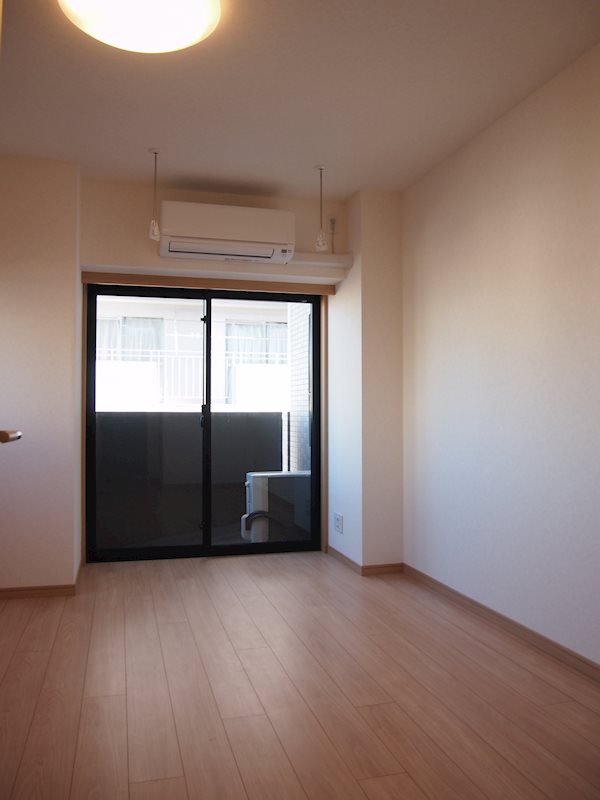 ルーブル中野坂上伍番館 ベッドルーム